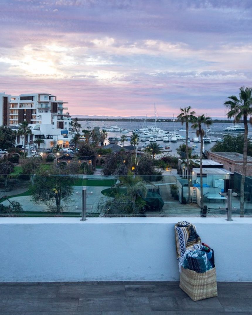 El atardecer desde la terraza.